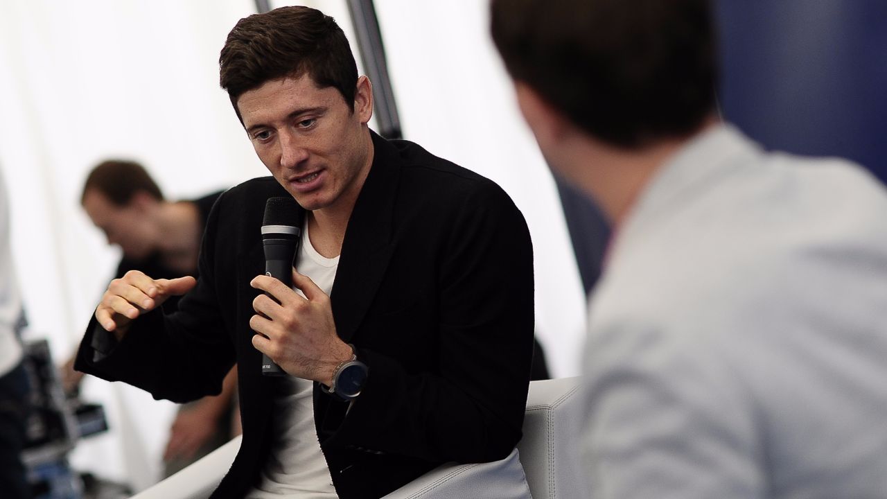 Polska w giełdowej ekstraklasie, "Lewy" zakłada dom mediowy