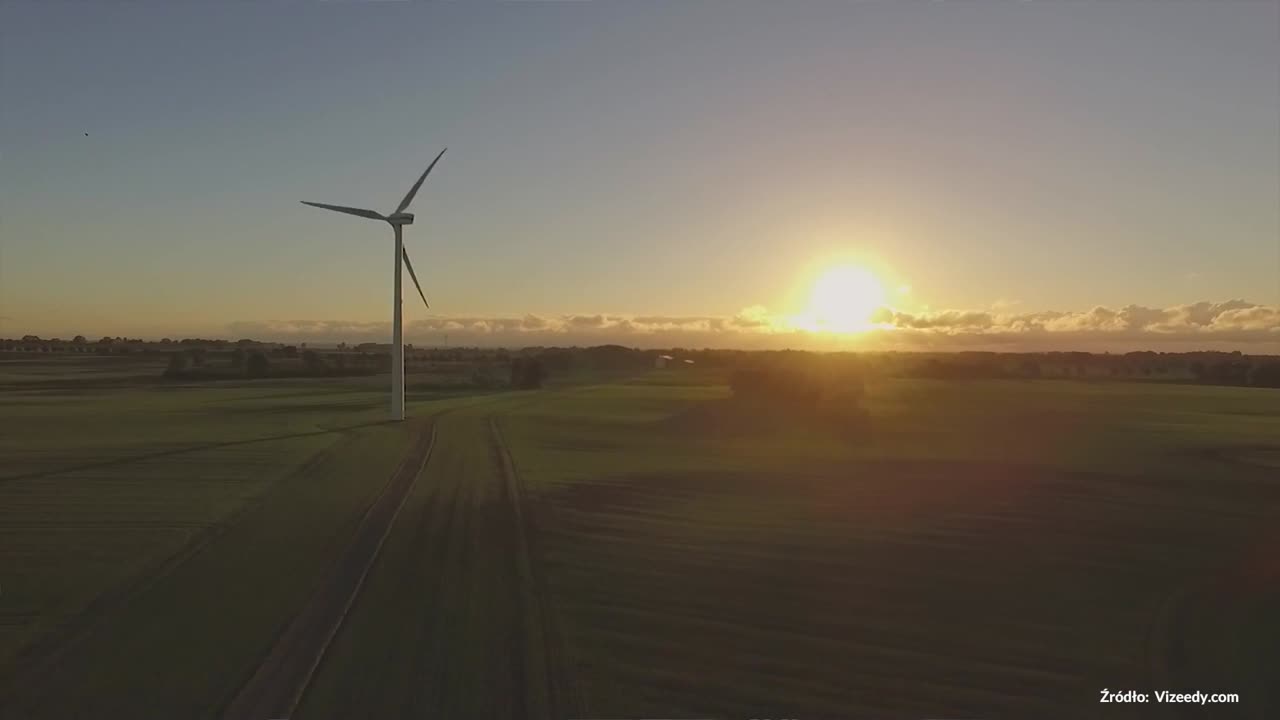 Ropa i miedź drożeją. Apple pozwany za iPhone'y