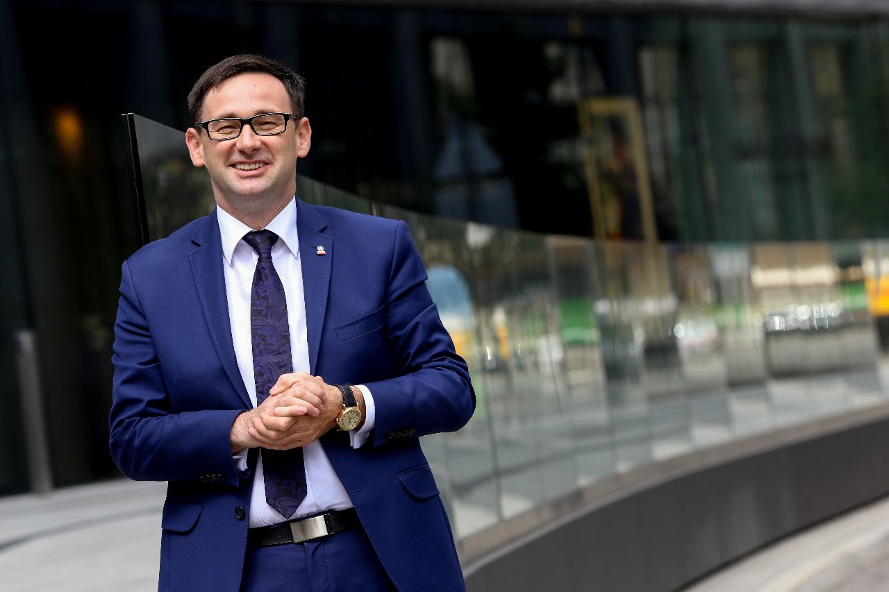 Obajtek w Orlenie. Wyprzedaż na giełdach