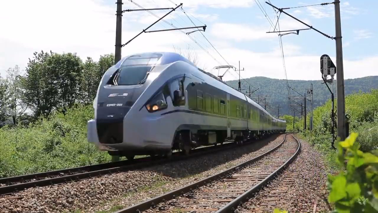 Puls Dnia: Nadjeżdża pomoc dla Pesy. Fiat przestanie produkować diesle