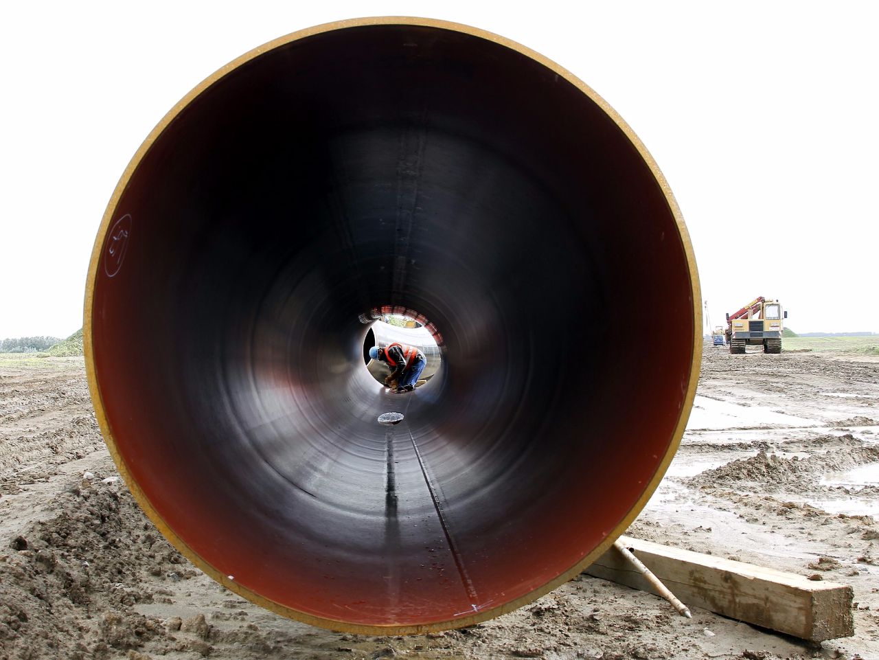 Puls Dnia: Nord Stream wzięty w dwa ognie. Referendum strajkowe w PLL LOT
