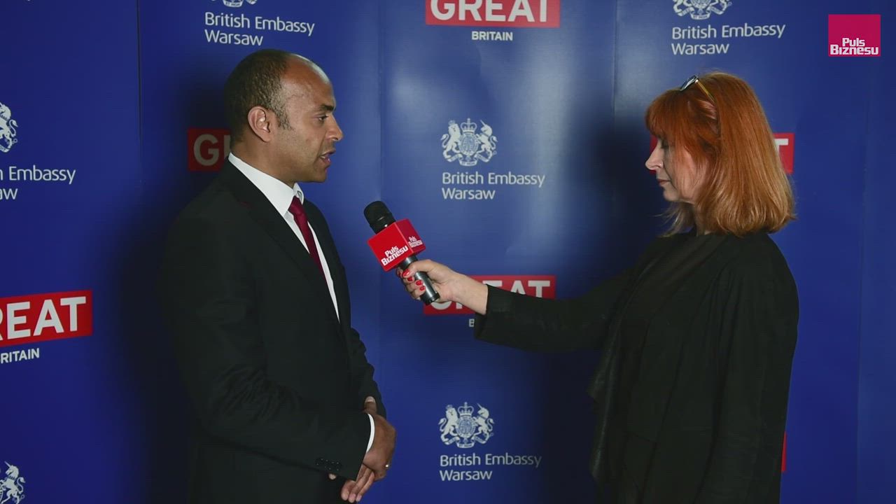 Split payment: Piotr Pinchinat-Miernik, Pekao SA